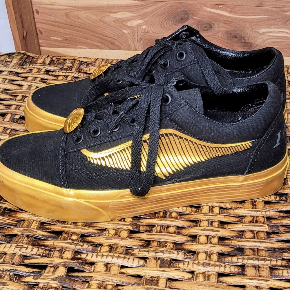 Vans Harry Potter Gold Sneakers 5.5 - Picture 4 of 16